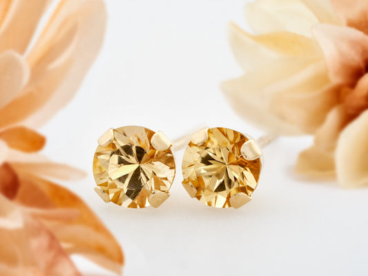 Rare, 4mm Diamond Cut Imperial Topaz Earrings in 14K Yellow Gold. Yellow Orange. Ouro Preto, Brazil. 4-Prong Studs.