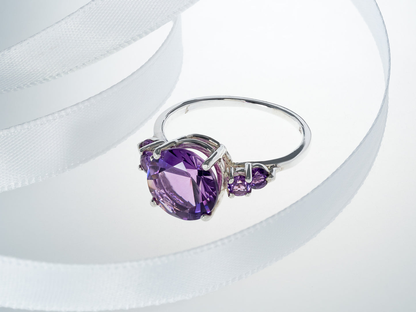 Rich Purple Amethyst Ring!  Large, 10mm Diamond Cut African Amethyst with African Amethyst Accents.  Incredible Purple Color.