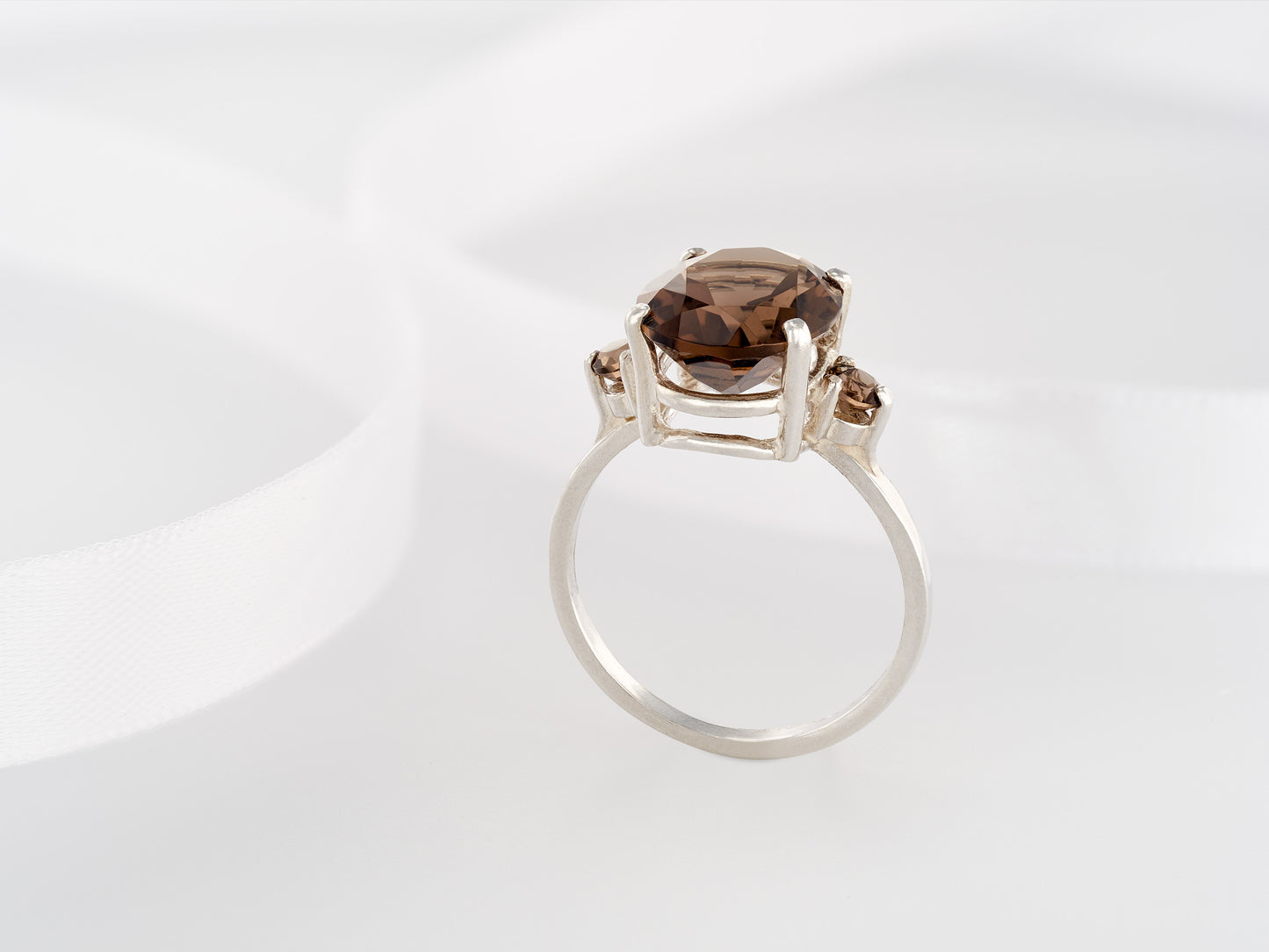 Large Smoky Quartz Ring with accents!  Sterling Silver.  12x10mm Oval, faceted, 3.9 carat Centerpiece.