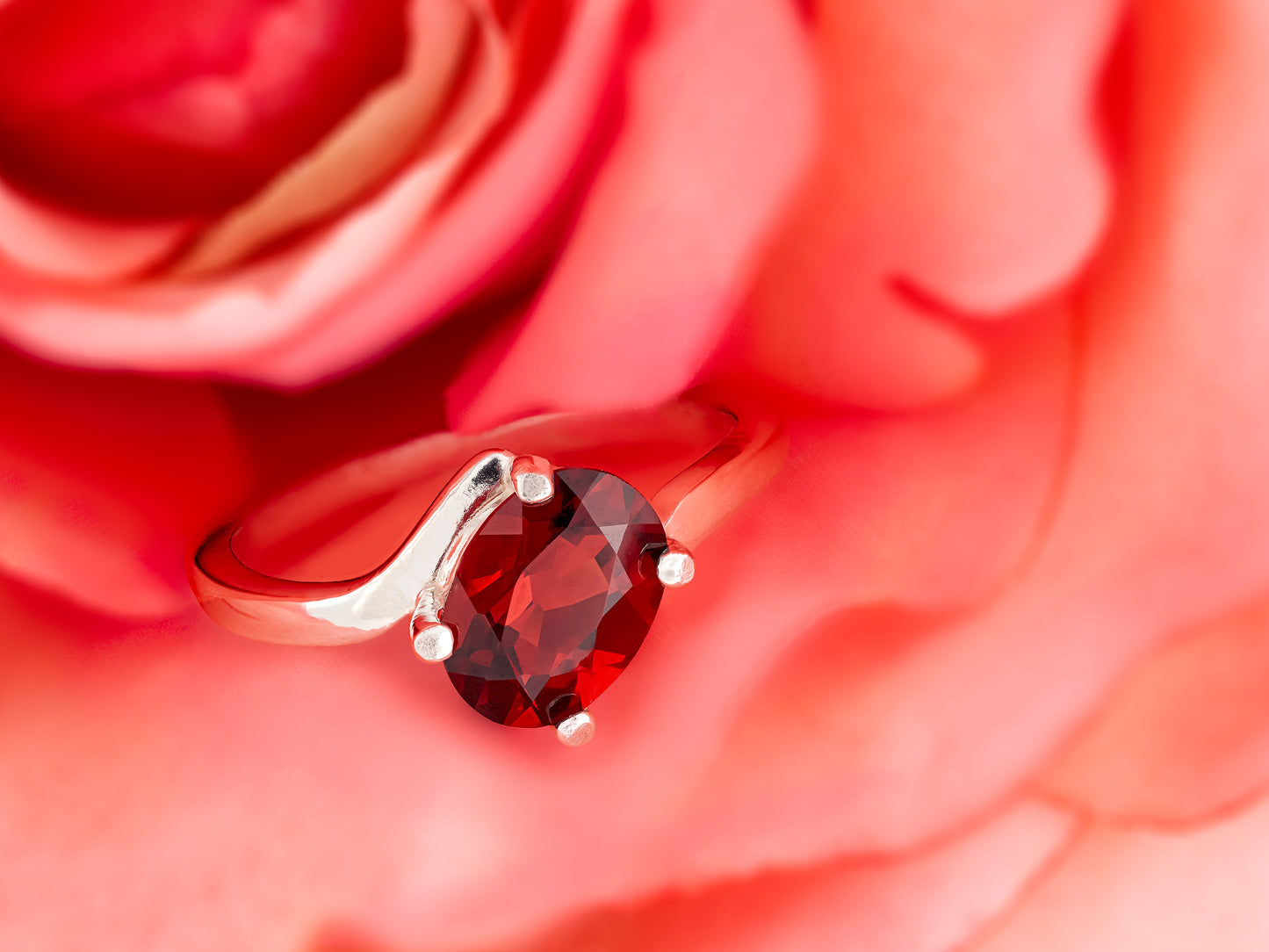 Gorgeous Almandine Garnet Ring. Sterling Silver, Oval Faceted, 8x6mm. Moderate to dark Red. Offset style, premium silver.