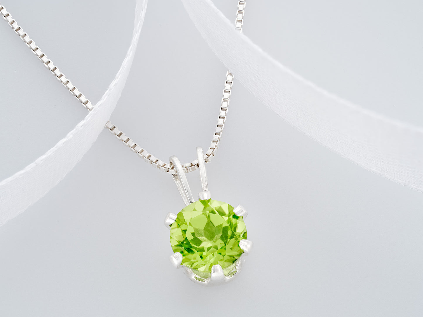 Vivid Green Natural Peridot! 6mm Round Faceted. Sterling silver pendant necklace from Brazil.