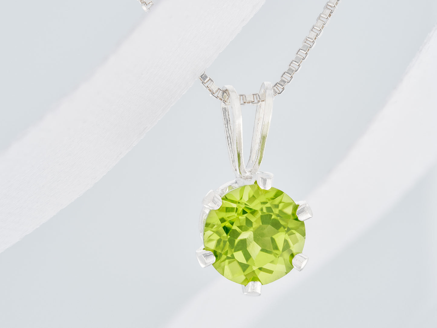 Vivid Green Natural Peridot! 6mm Round Faceted. Sterling silver pendant necklace from Brazil.