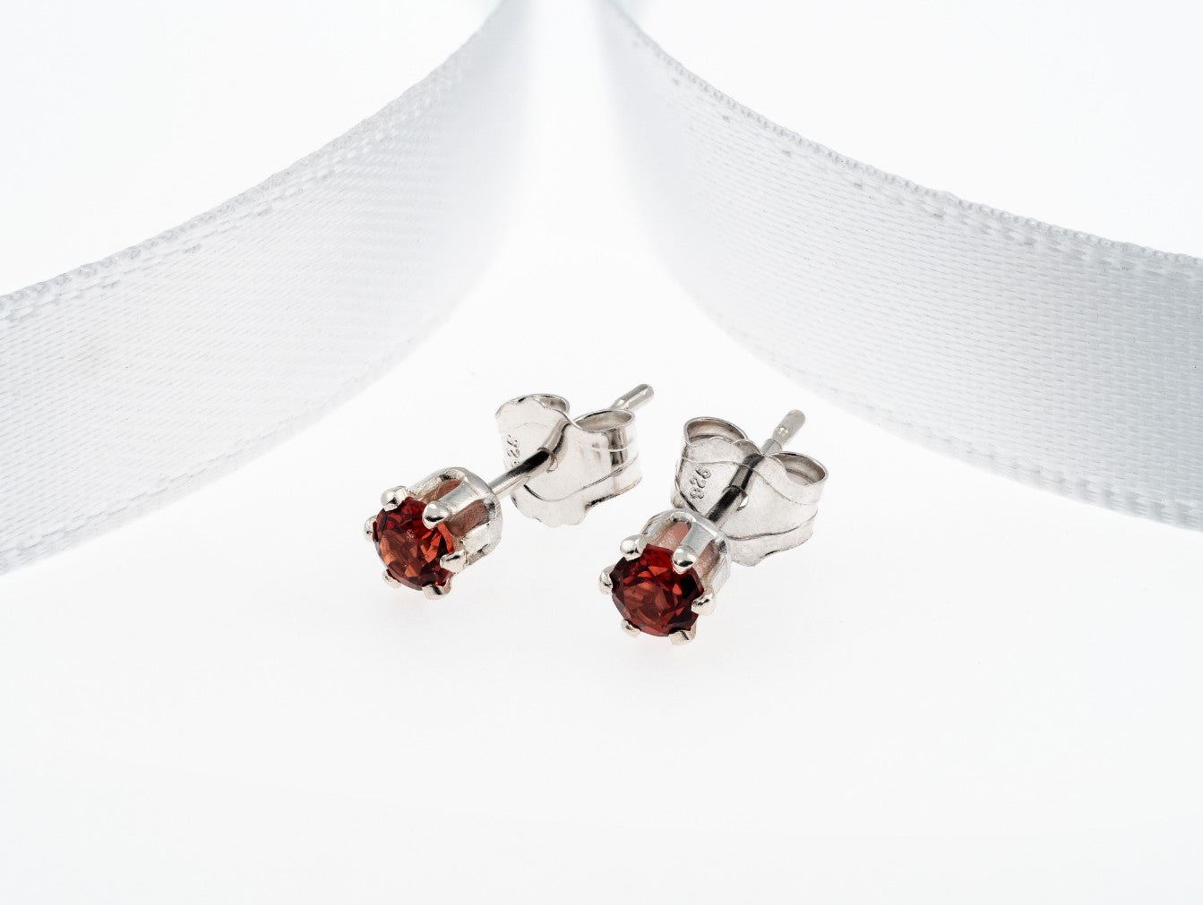 Striking, Natural, Red, 3mm Diamond Cut, Mozambique Garnet Earrings! Sterling Silver, 6-Prong Studs.