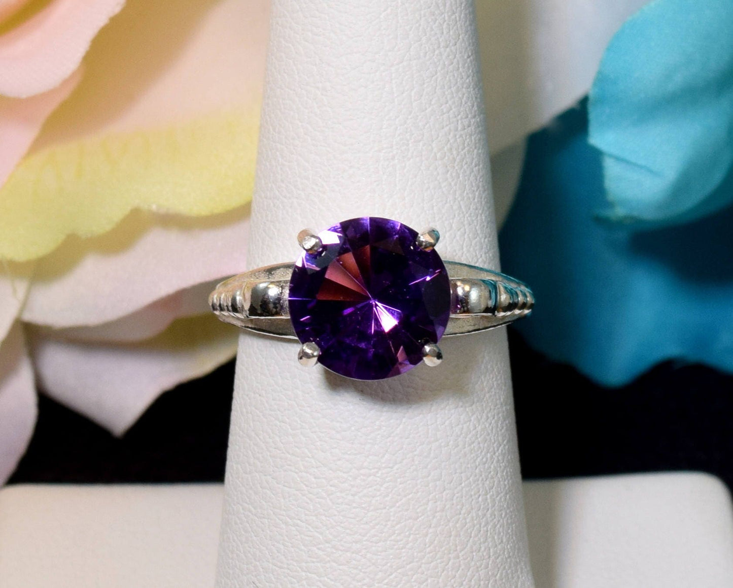 Fine Grade, Expertly Cut African Amethyst Gemstone! Genuine Fine Grade. Silver Scroll Ring. 10mm, Dia Cut, 2.8ctw, VVS-IF Clarity.