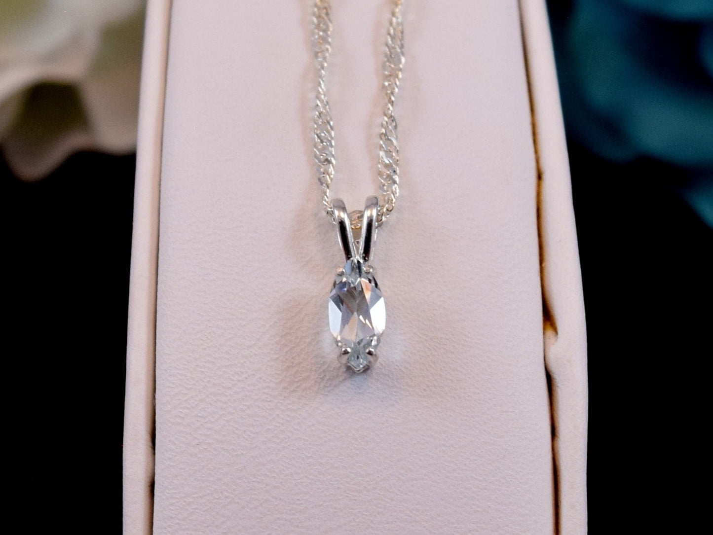 Elegant Light Blue Marquise Aquamarine Pendant and Chain from Brazil.  Expertly cut, 8x4mm Gemstone.