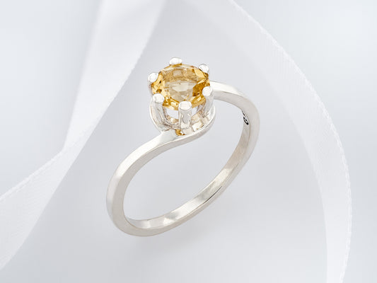 Bright, Sparkling Natural Yellow Brazilian Citrine! 6mm Round Faceted. Crescent premium sterling silver ring. Select size.