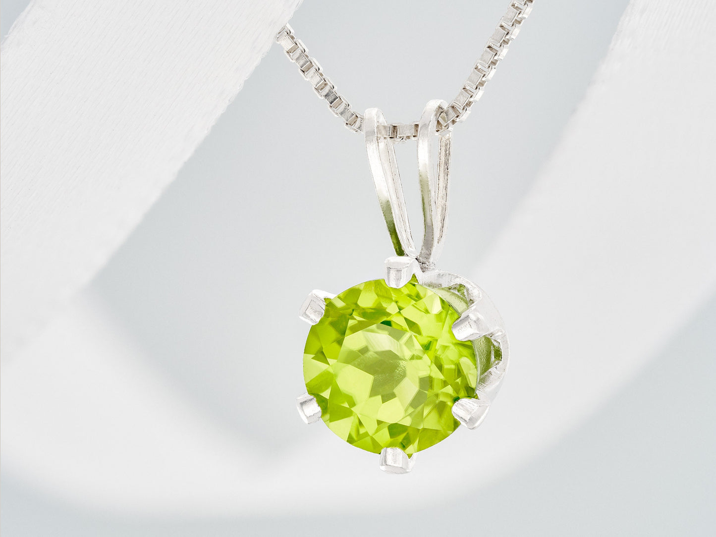 Vivid Green Natural Peridot! 6mm Round Faceted. Sterling silver pendant necklace from Brazil.