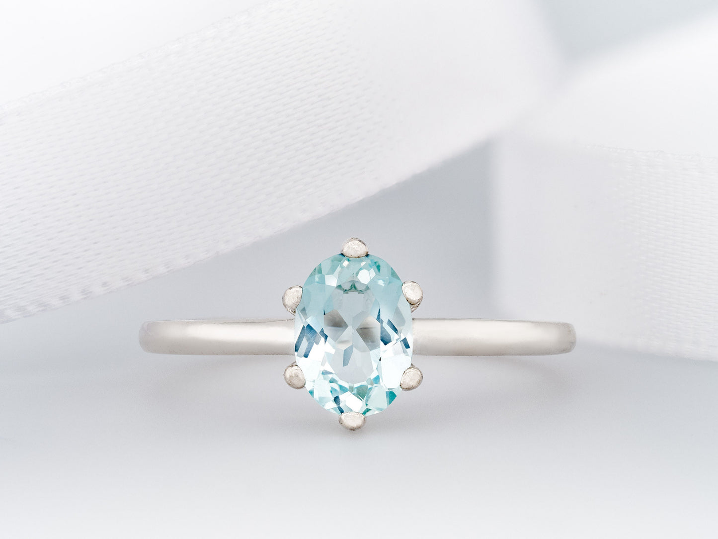 Padre Paraiso, Brazil Aquamarine!  Beautifully Cut Light Blue Green Aquamarine Solitaire Ring!  7x5mm, Oval.  Sterling Silver Ring.