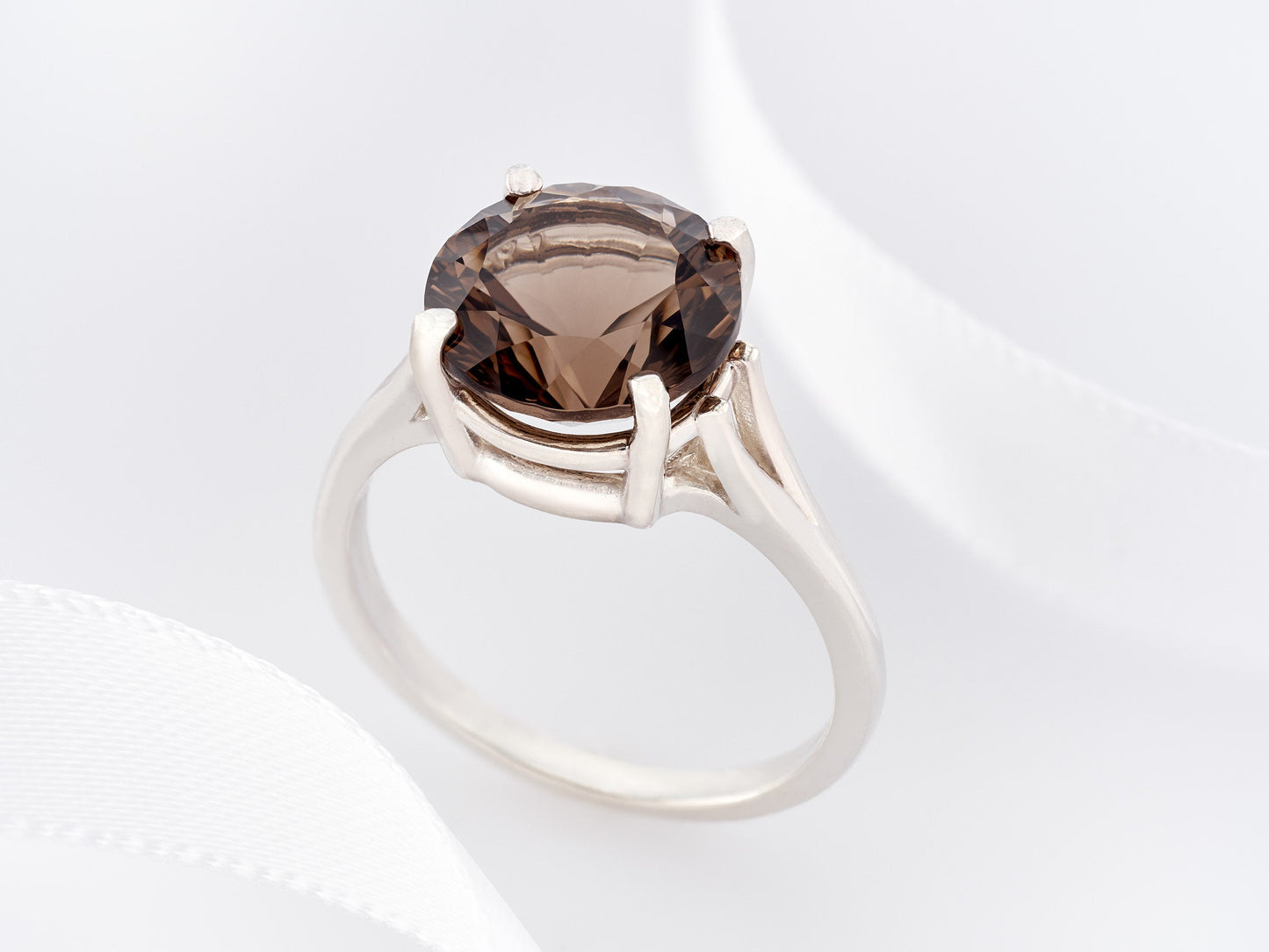 Concave cut Smoky Quartz gemstone solitaire premium silver ring from Brazil. Rich Brown Sparkling, 10mm round cut to perfection.