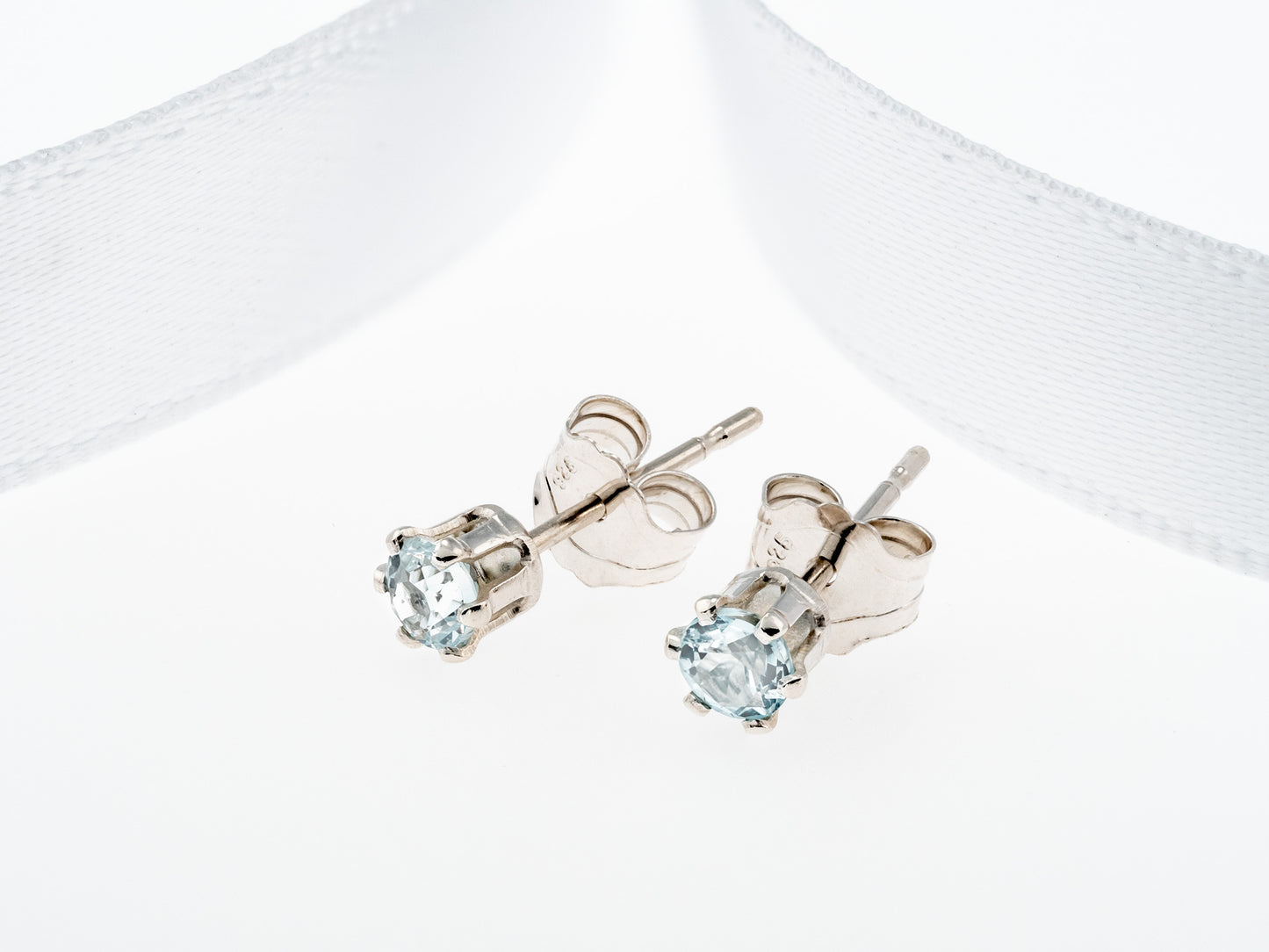 Light Blue - Green Aquamarine!  Natural, 3mm Diamond Cut, Aquamarine Earrings! Sterling Silver, 6-Prong Studs.